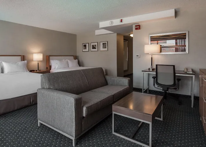 Chicago North-evanston By Ihg Hotel 3*