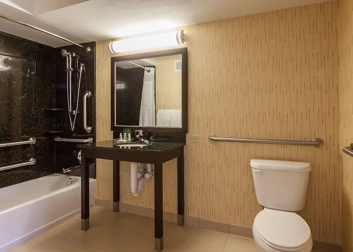 Chicago North-evanston By Ihg