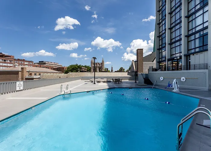 Chicago North-evanston By Ihg 3*