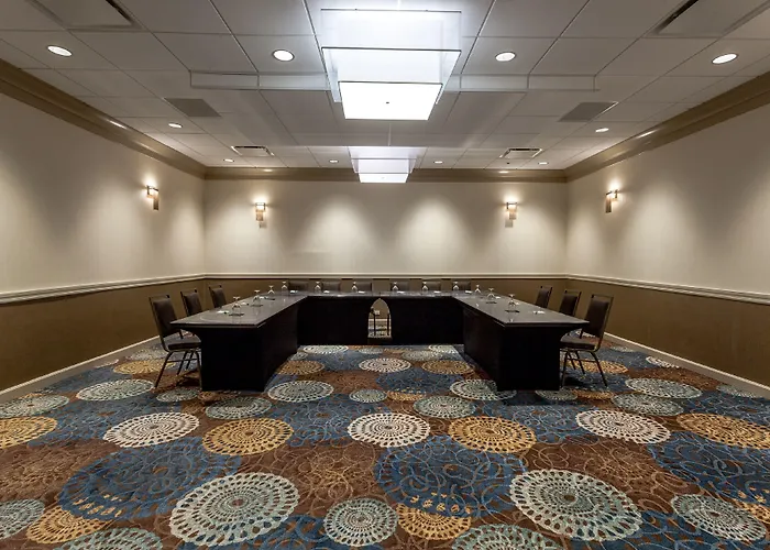 Chicago North-evanston By Ihg