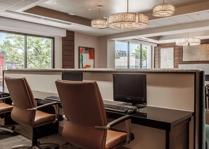 Hotel Chicago North-evanston By Ihg