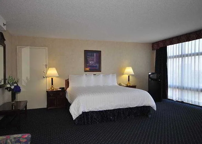 Hotel Chicago North-evanston By Ihg 3*